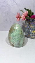 Garnierite Free Form
