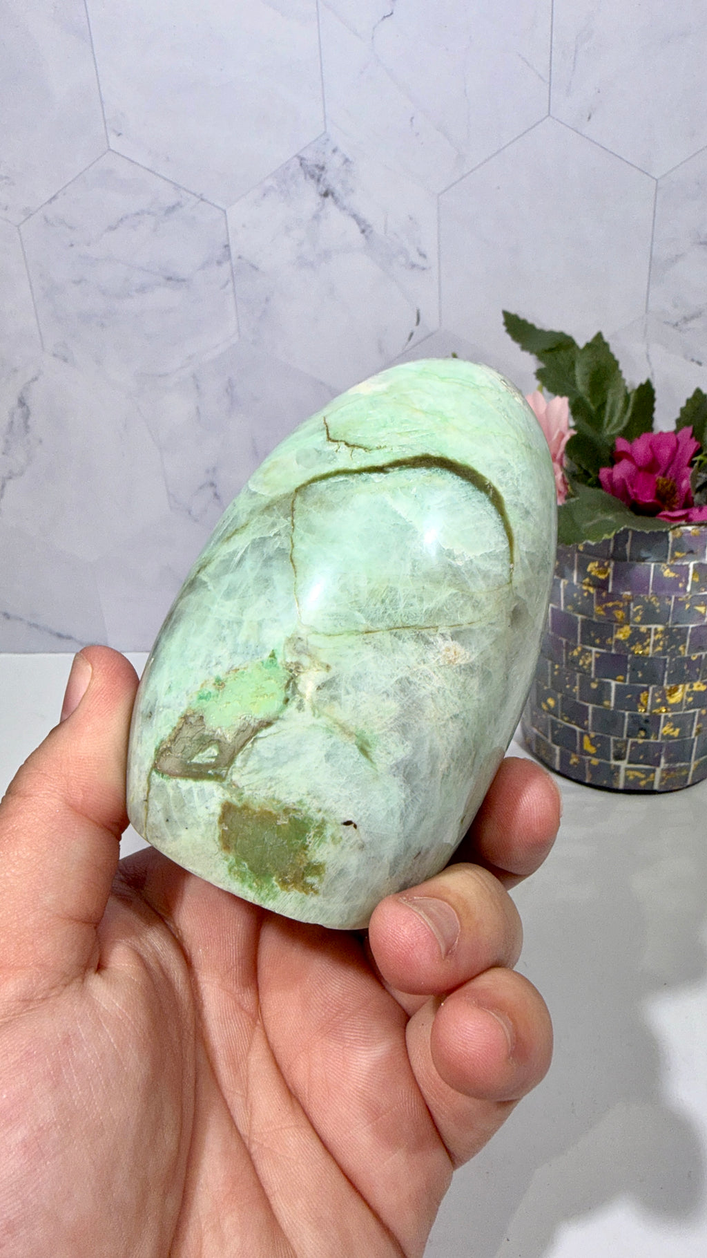 Garnierite Free Form