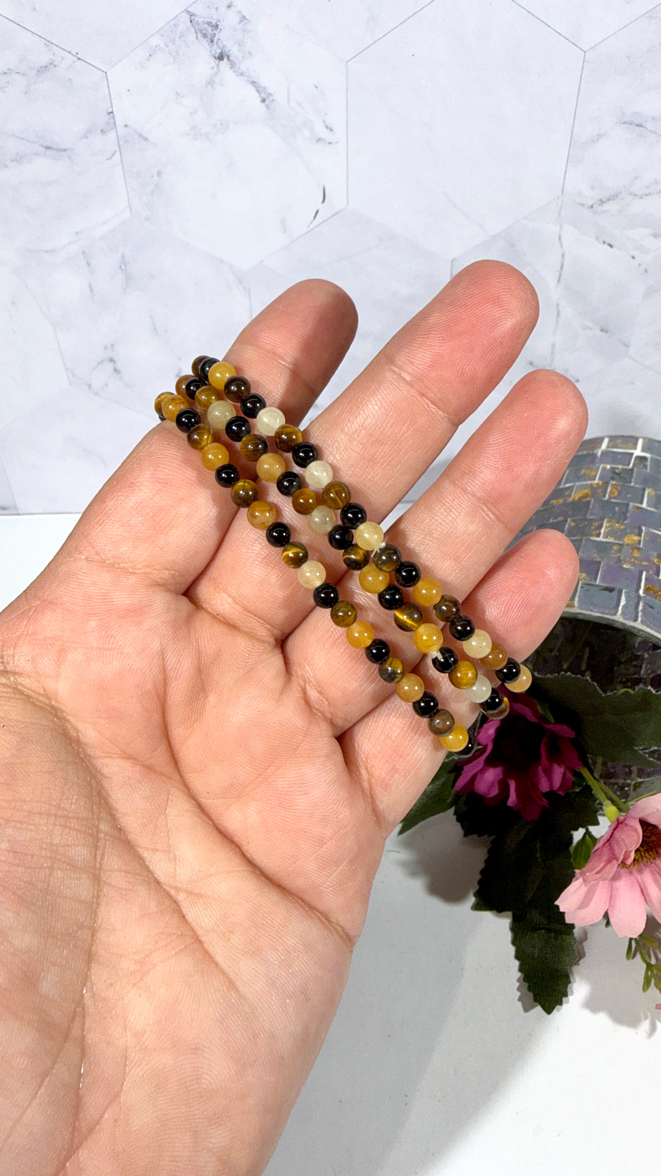 4mm Black Onyx, Yellow Jade, and Tiger's Eye Bracelet