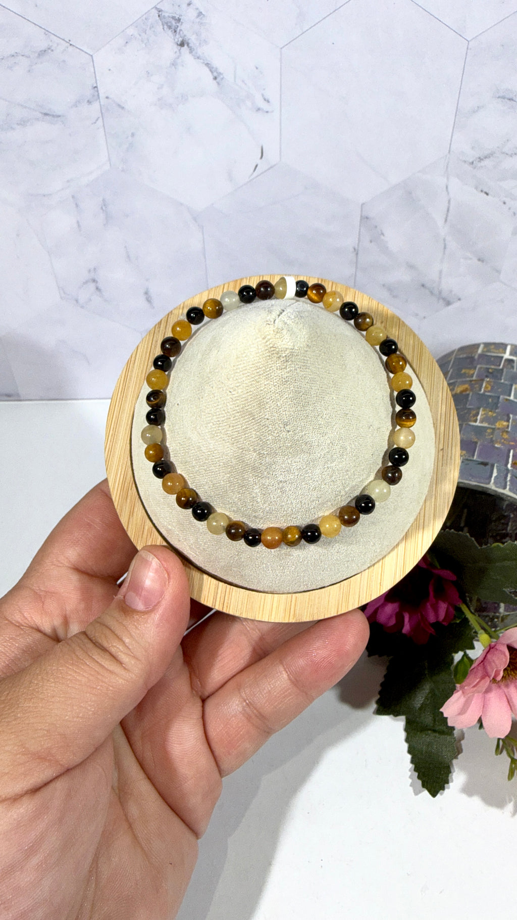 4mm Black Onyx, Yellow Jade, and Tiger's Eye Bracelet