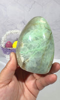 Garnierite Free Form