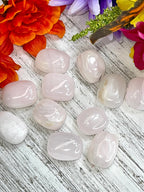 Mangano Calcite Tumbles | UV Blacklight Reactive