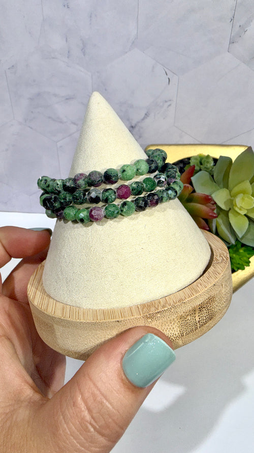 6mm Faceted Ruby Zoisite Bracelet