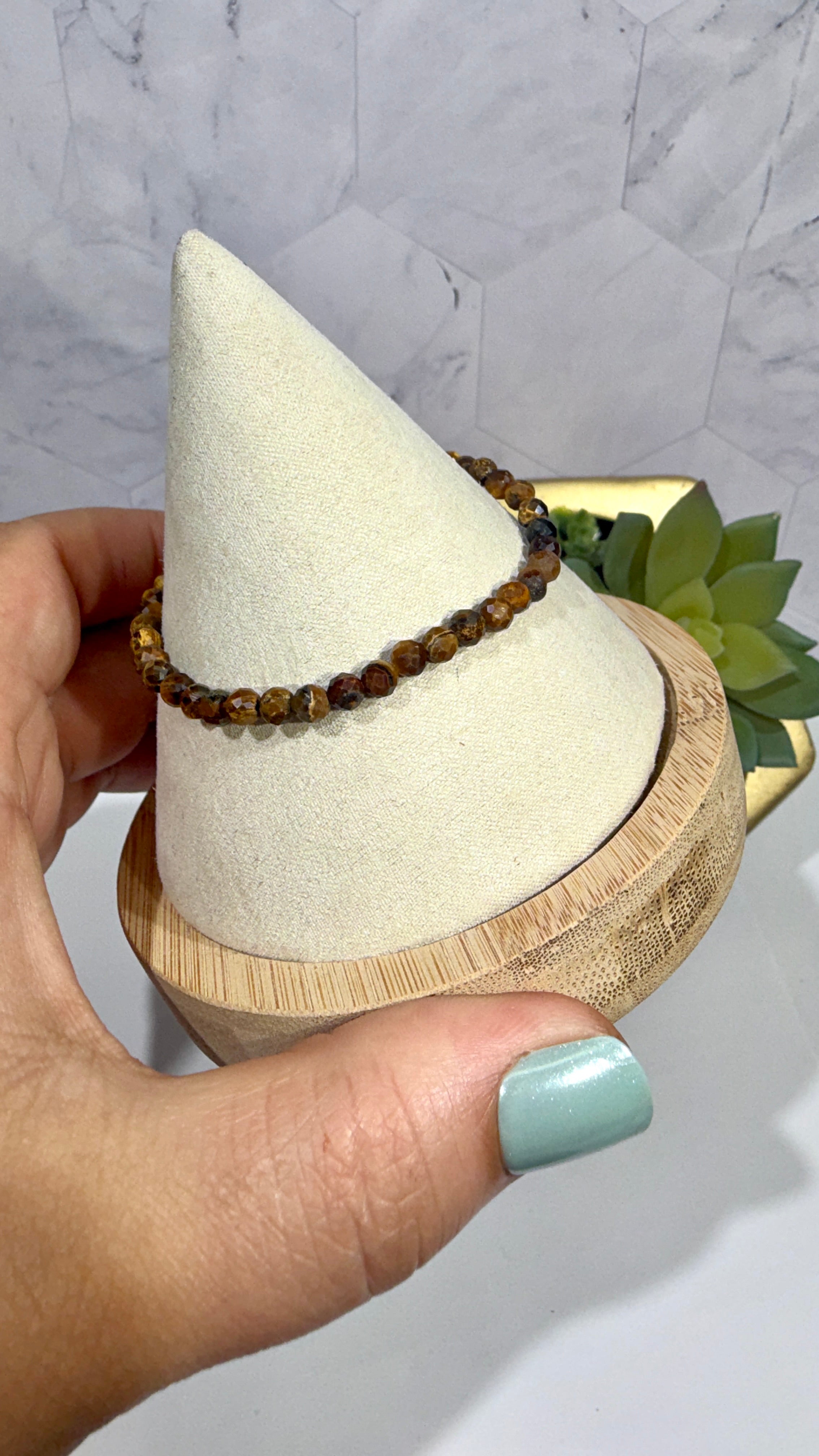 4mm Faceted Tiger's Eye Bracelet