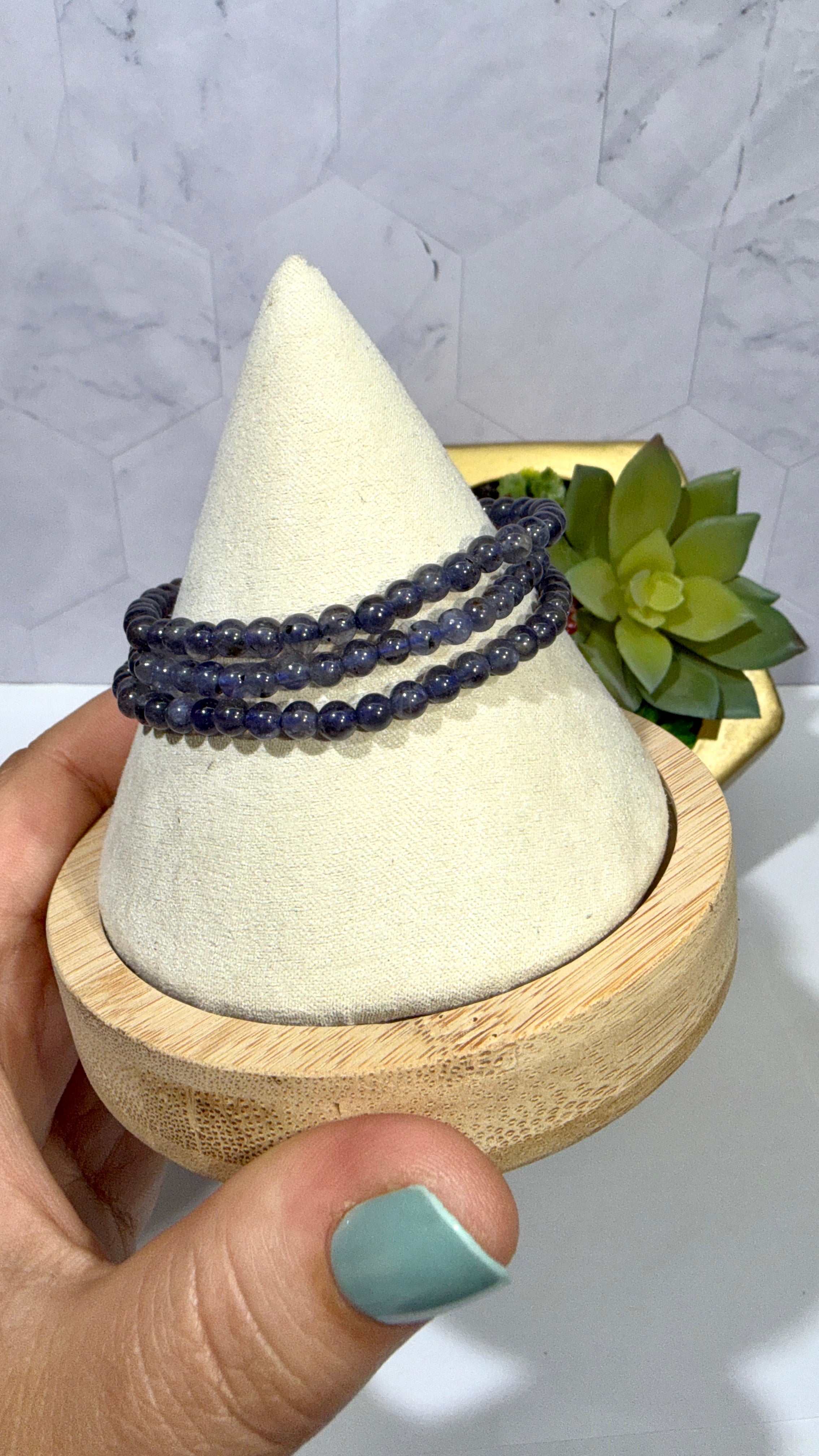 4mm Iolite Bracelet