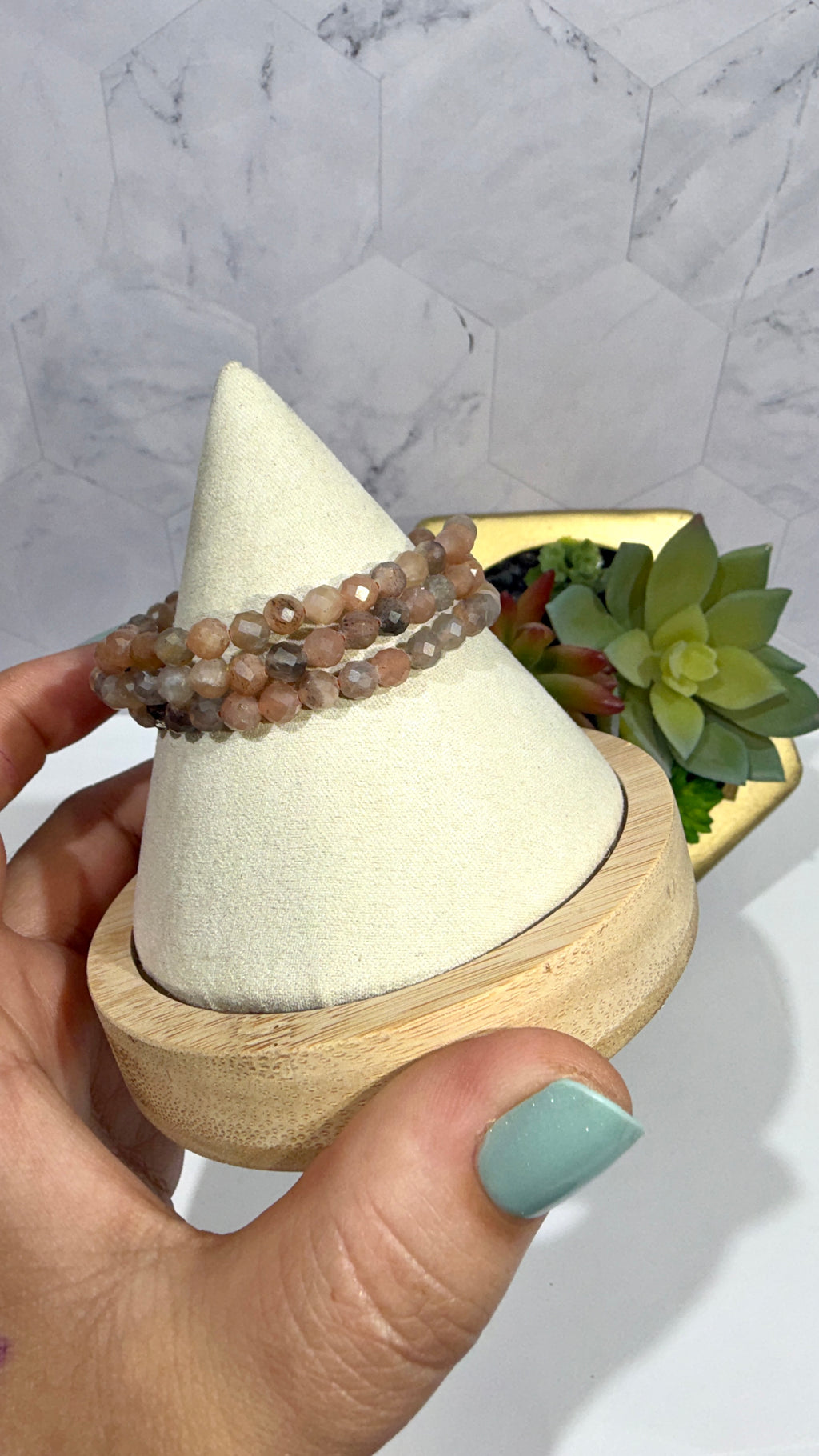 5mm Faceted Peach Moonstone Bracelet
