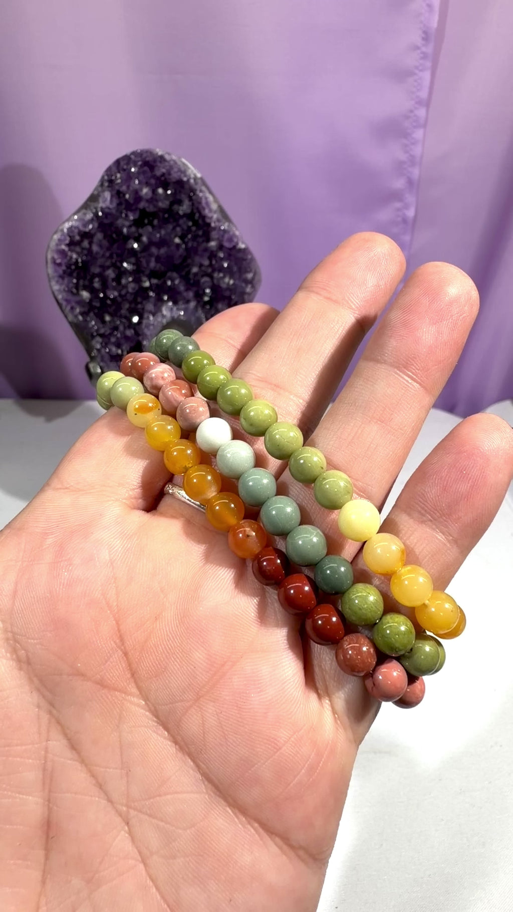 8.5mm Alashan Agate Bracelet